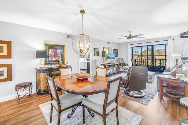 5920 80TH STREET N 404, St Petersburg, FL 33709