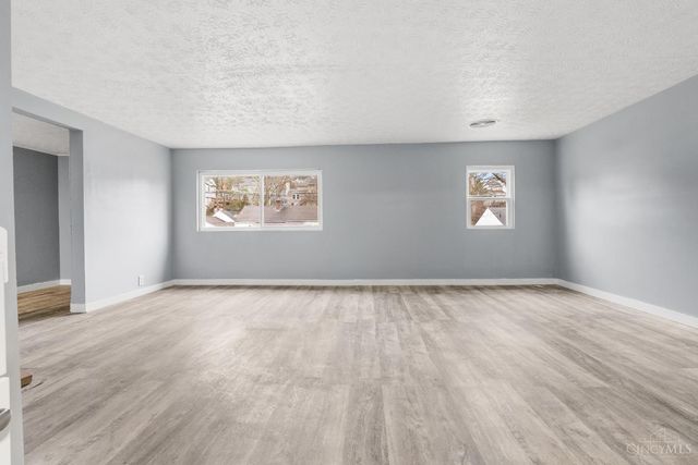 234 McGuire Lane, Reading, OH 45215