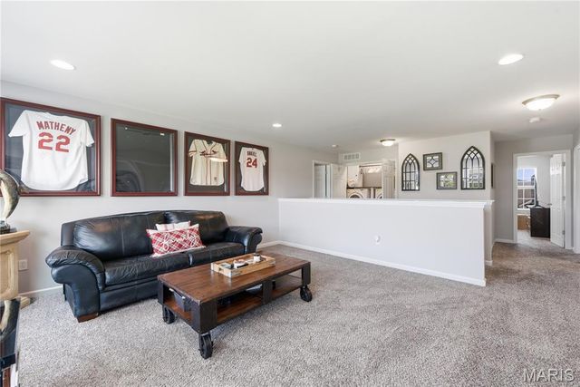 1322 Bloomfield Drive, Eureka, MO 63025