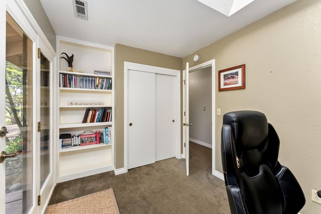 5990 Upper Ridge Way, Auburn, CA 95602