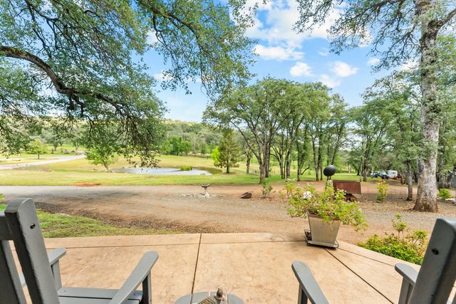 5990 Upper Ridge Way, Auburn, CA 95602