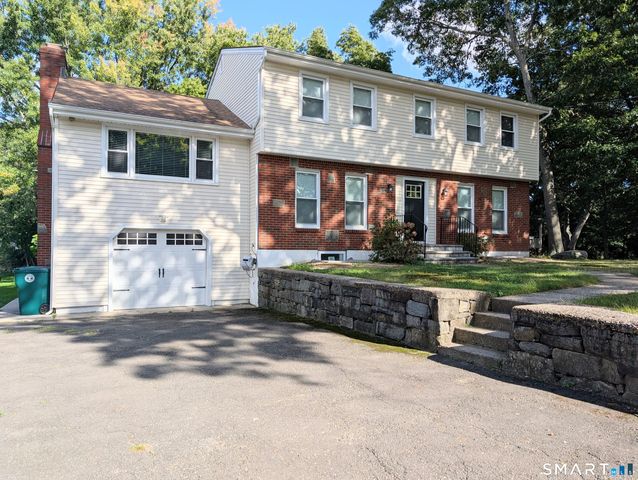 1996 Huntington Road, Stratford, CT 06615