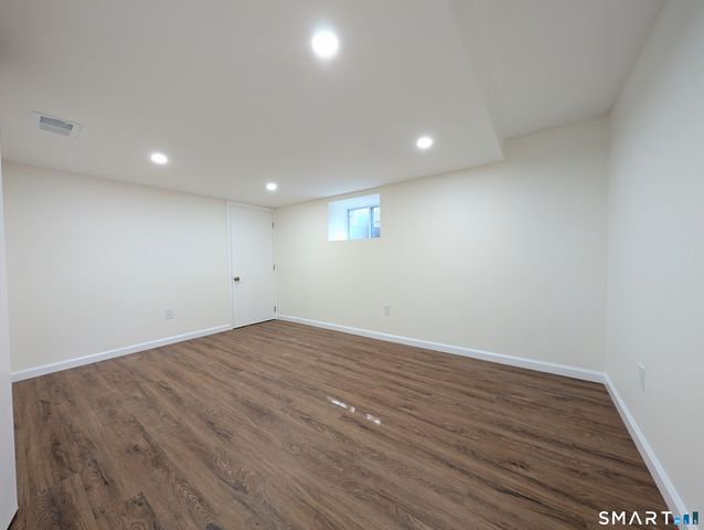1996 Huntington Road, Stratford, CT 06615