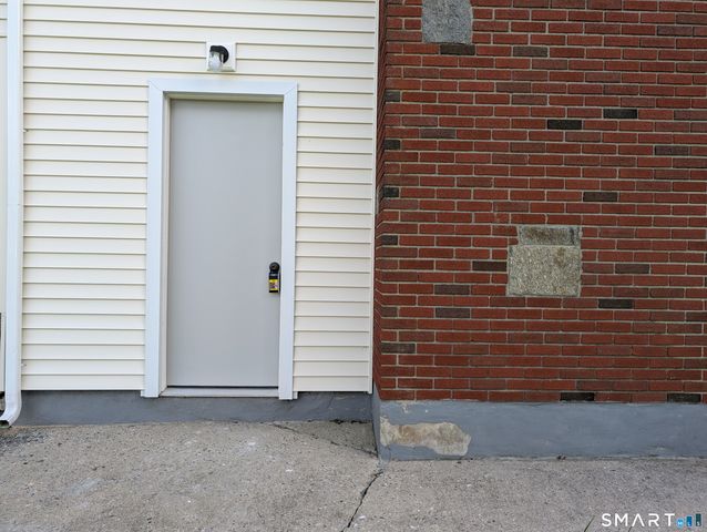 1996 Huntington Road, Stratford, CT 06615
