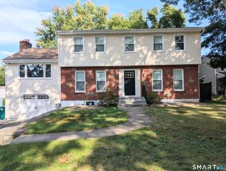 1996 Huntington Road, Stratford, CT 06615