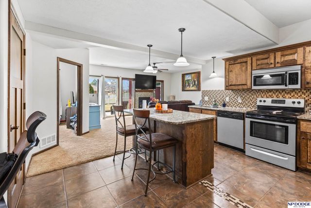 1610 Baldwin Circle, Council Bluffs, IA 51503