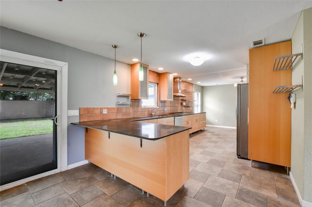 3317 Bosque LN, Austin, TX 78754