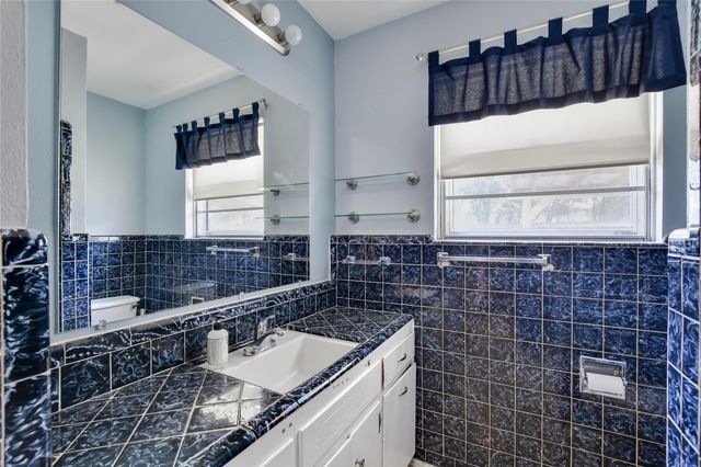 3317 Bosque LN, Austin, TX 78754