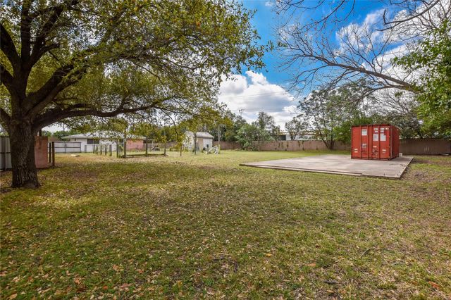 3317 Bosque LN, Austin, TX 78754