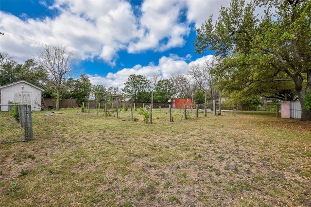 3317 Bosque LN, Austin, TX 78754