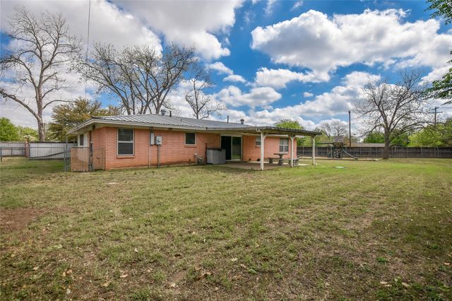 3317 Bosque LN, Austin, TX 78754