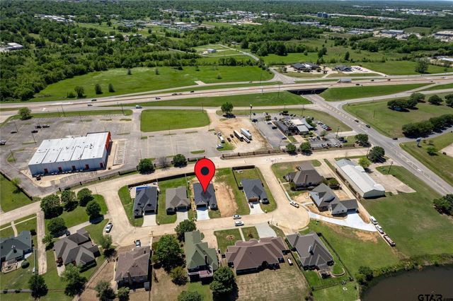 1030 Cannon Place, Paris, TX 75462