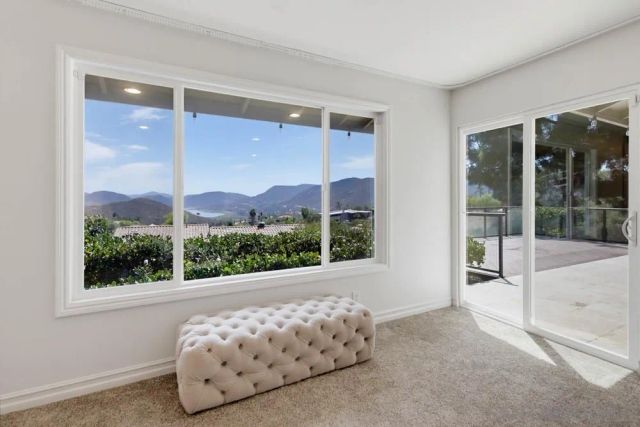 2450 Vista Lago Ter, Escondido, CA 92029
