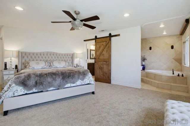2450 Vista Lago Ter, Escondido, CA 92029