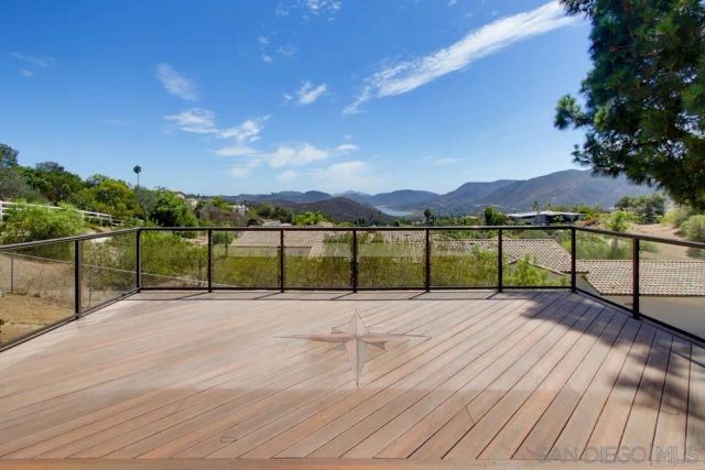 2450 Vista Lago Ter, Escondido, CA 92029