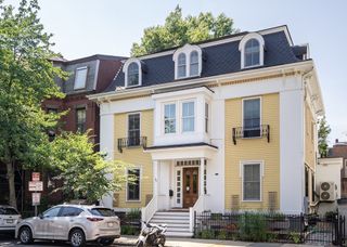 11 Magazine B, Cambridge, MA 02139