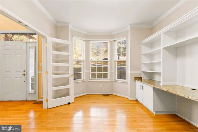 7055 COLONIAL LN, Hughesville, MD 20637