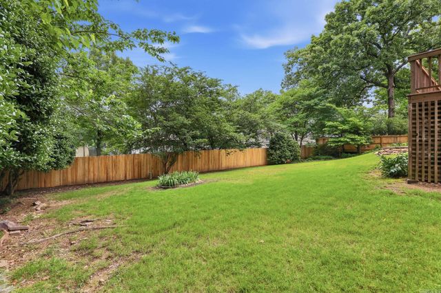 14 Saint Andrews Drive, Little Rock, AR 72212