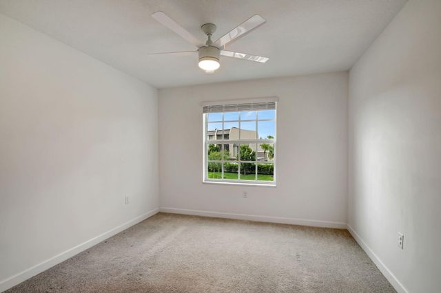 6851 Broadwater Lane, Lake Worth, FL 33467