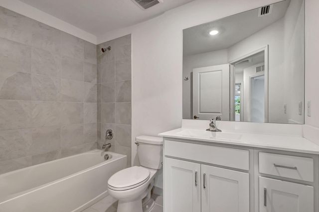 6851 Broadwater Lane, Lake Worth, FL 33467