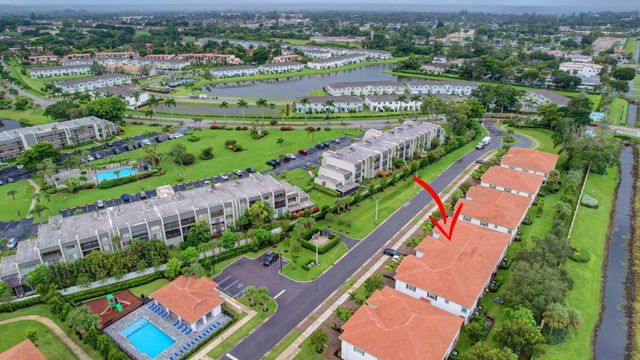 6851 Broadwater Lane, Lake Worth, FL 33467