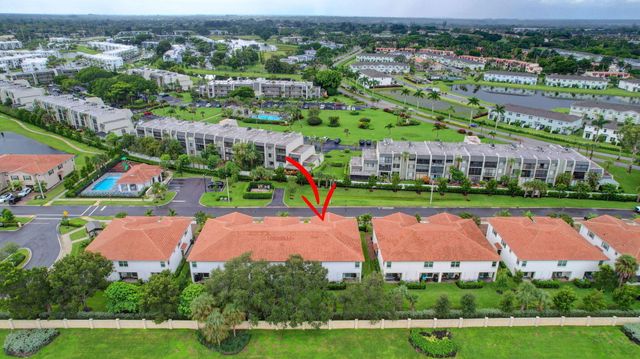 6851 Broadwater Lane, Lake Worth, FL 33467