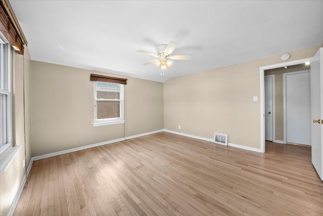 1380 Wentworth Avenue, Calumet City, IL 60409
