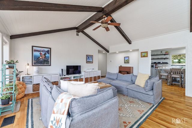 6081 Candice Rd, Christoval, TX 76935