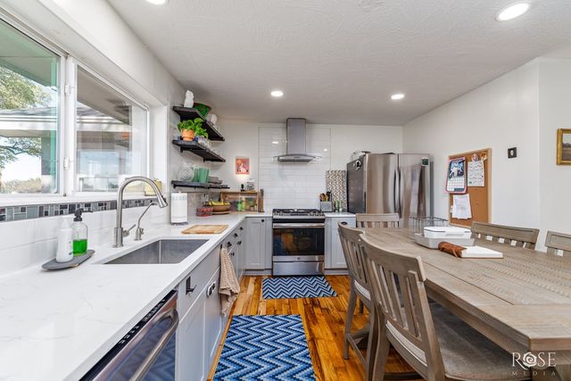 6081 Candice Rd, Christoval, TX 76935