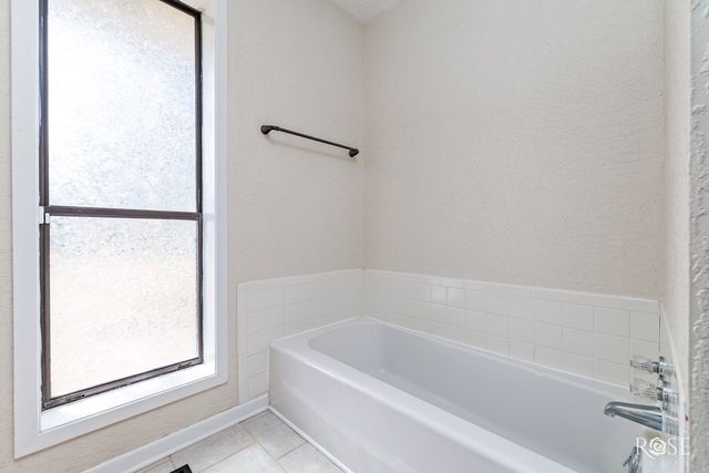 6081 Candice Rd, Christoval, TX 76935