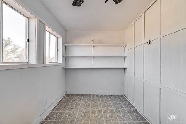 6081 Candice Rd, Christoval, TX 76935