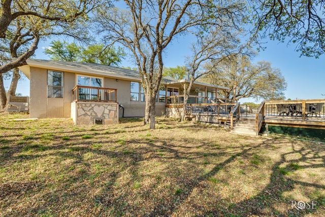 6081 Candice Rd, Christoval, TX 76935