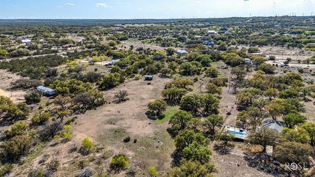 6081 Candice Rd, Christoval, TX 76935