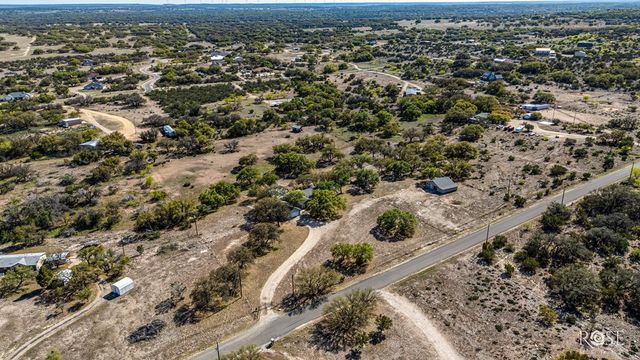 6081 Candice Rd, Christoval, TX 76935