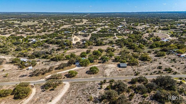 6081 Candice Rd, Christoval, TX 76935