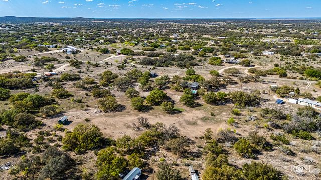 6081 Candice Rd, Christoval, TX 76935