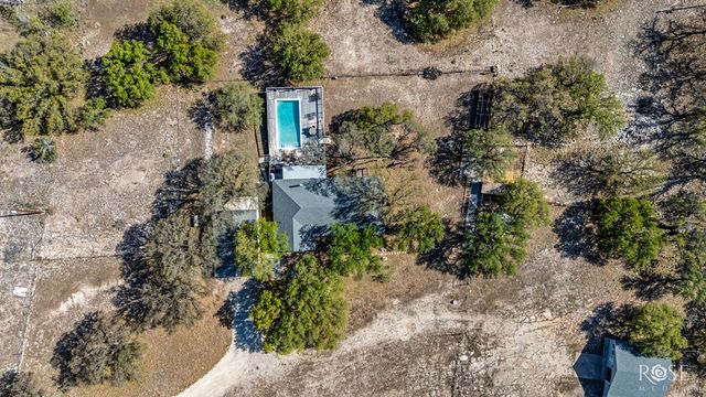 6081 Candice Rd, Christoval, TX 76935