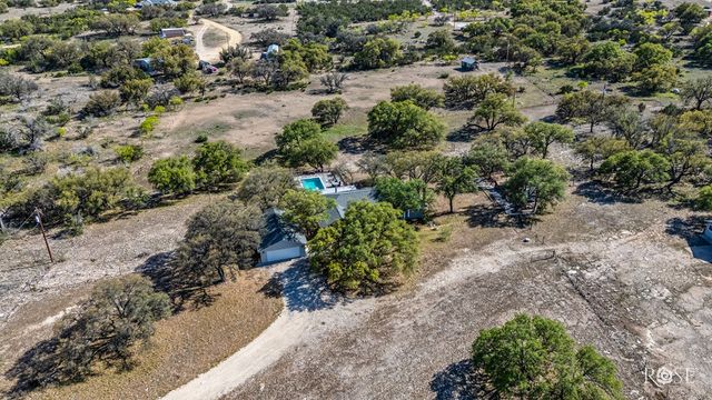 6081 Candice Rd, Christoval, TX 76935