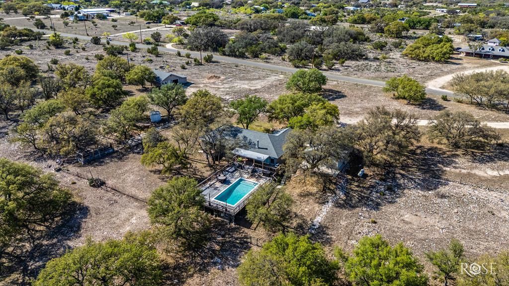 6081 Candice Rd, Christoval, TX 76935