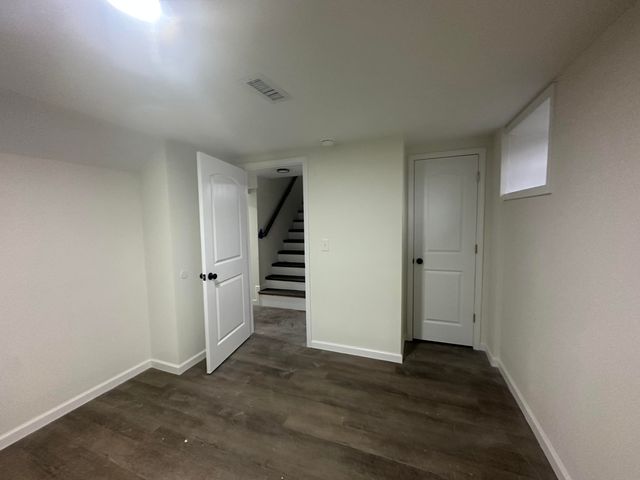 239 Hawkheegan, Frankfort, KY 40601