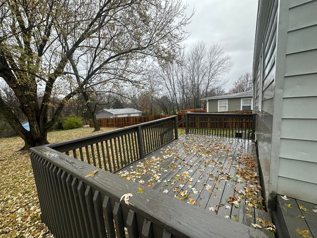 239 Hawkheegan, Frankfort, KY 40601