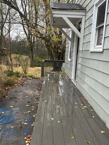 239 Hawkheegan, Frankfort, KY 40601