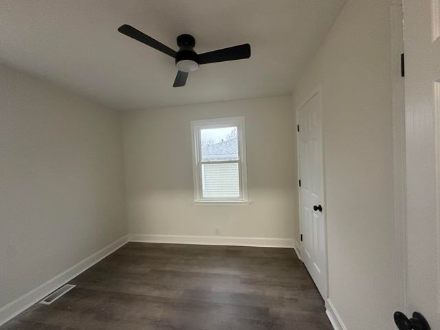 239 Hawkheegan, Frankfort, KY 40601