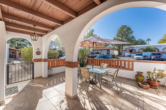 189 S Paseo Pena Apt D, Green Valley, AZ 85614