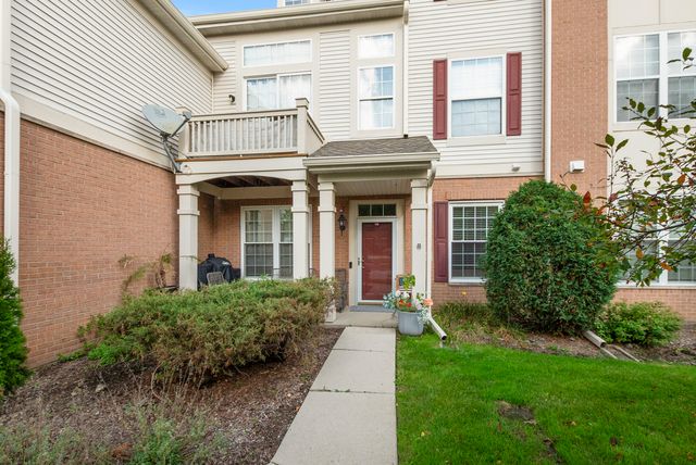 8120 Concord Lane H, Justice, IL 60458