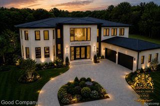 921 Pine Thistle Lane, Bloomfield Hills, MI 48302