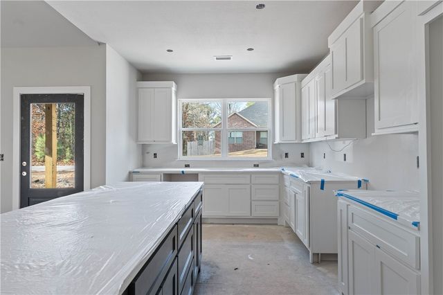 11 Kincardine Drive, Bella Vista, AR 72715