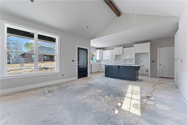 11 Kincardine Drive, Bella Vista, AR 72715