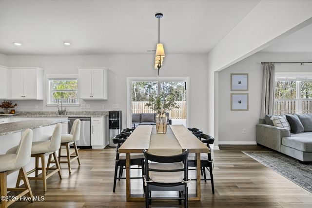 146 Plumtree Lane, Castle Hayne, NC 28429