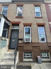 652 W CLEARFIELD ST, Philadelphia, PA 19133